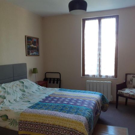 Gite 32 Rue Du Huit Mai Freneuse  Dış mekan fotoğraf