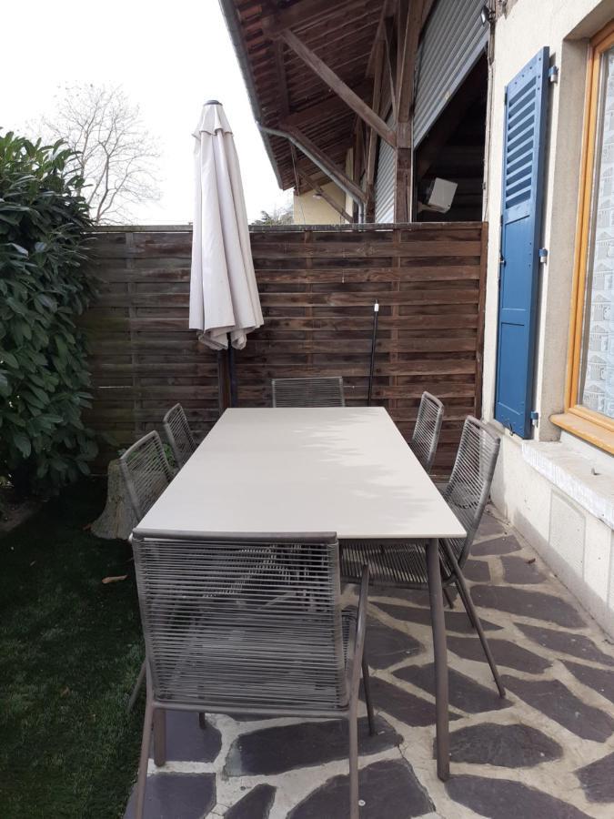 Gite 32 Rue Du Huit Mai Freneuse  Dış mekan fotoğraf
